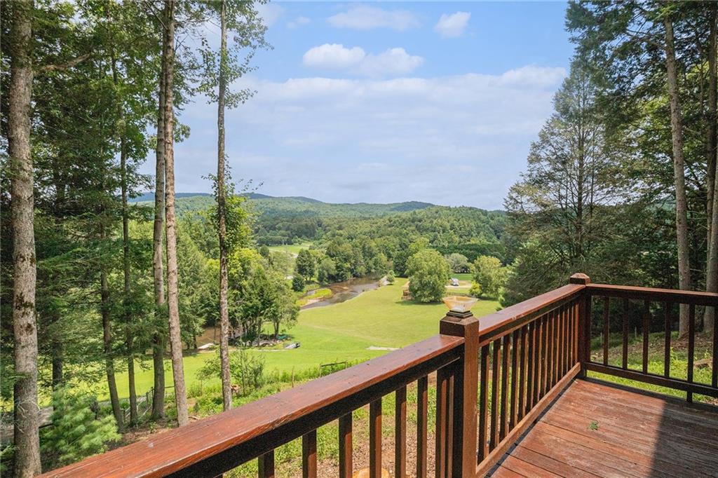 312 White Pine Trail