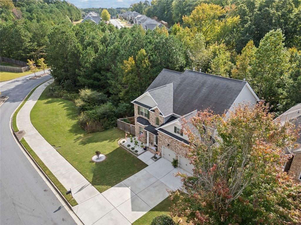 3865 Brookhollow Drive