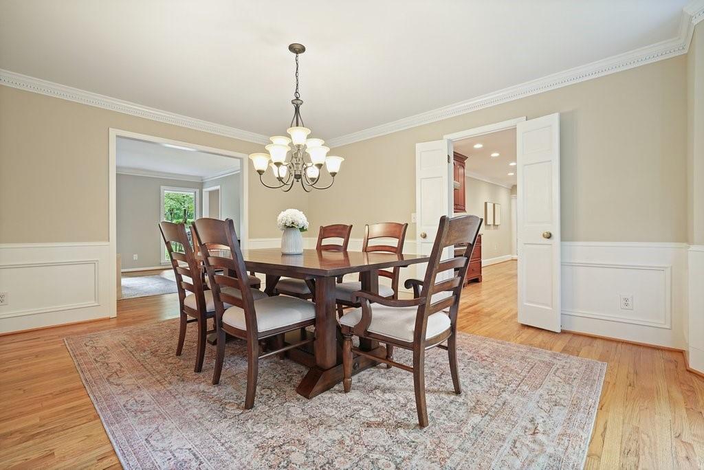 210 Malvern Place, Roswell, Georgia image 20
