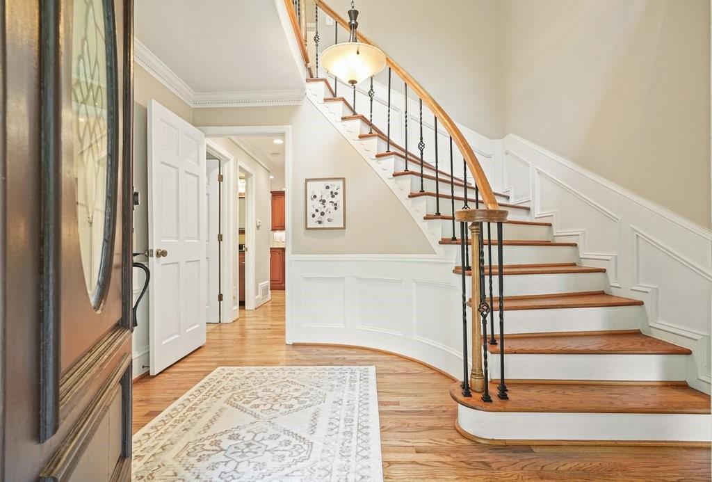 210 Malvern Place, Roswell, Georgia image 15