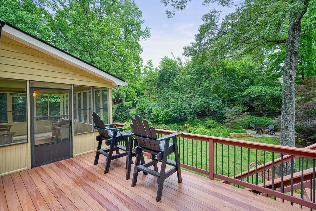 210 Malvern Place, Roswell, Georgia image 48