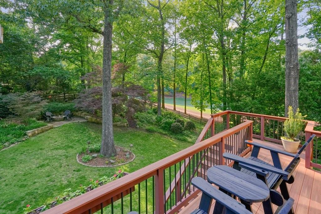 210 Malvern Place, Roswell, Georgia image 9