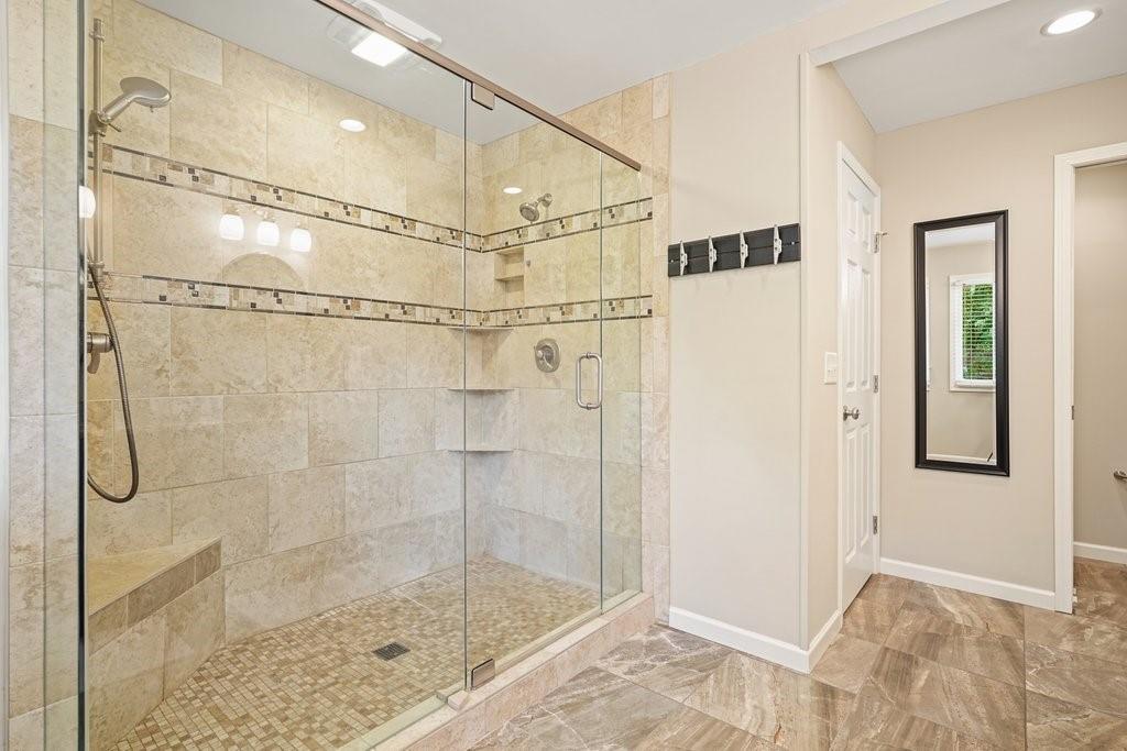 210 Malvern Place, Roswell, Georgia image 38