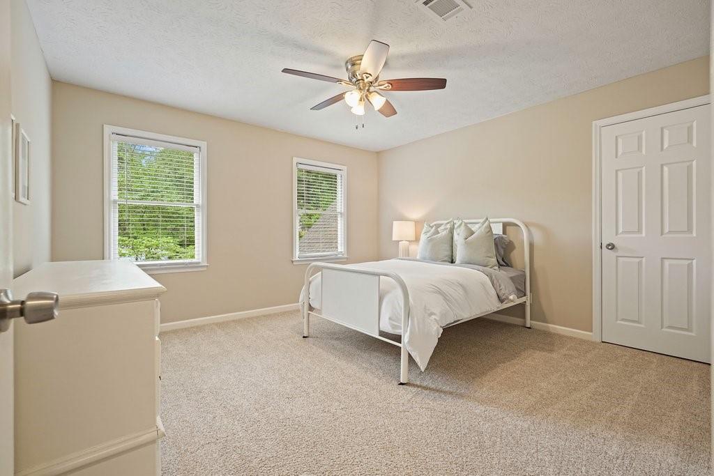 210 Malvern Place, Roswell, Georgia image 40