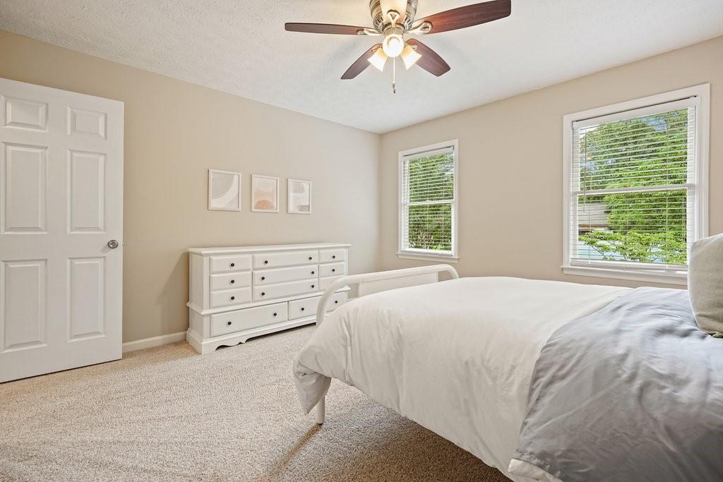 210 Malvern Place, Roswell, Georgia image 41