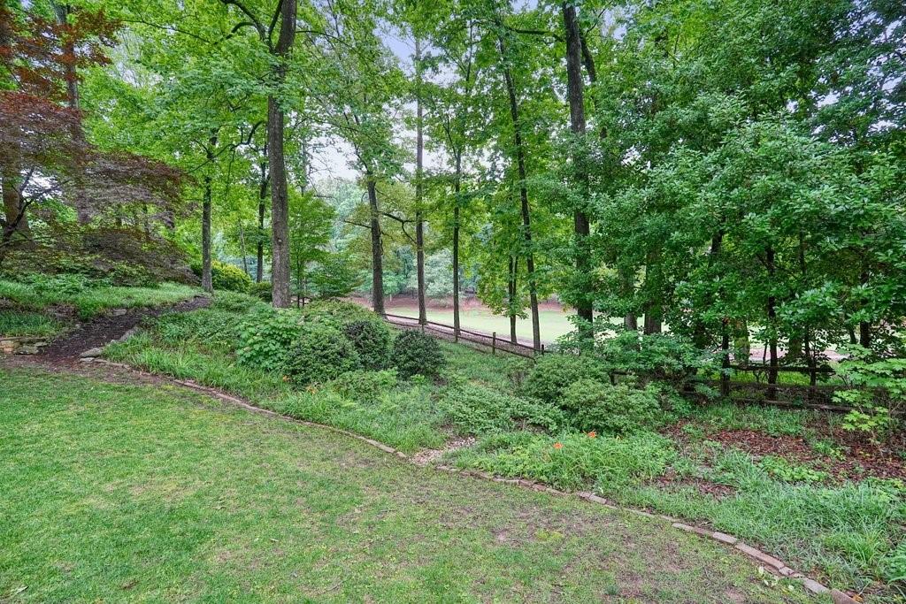 210 Malvern Place, Roswell, Georgia image 50