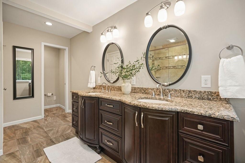 210 Malvern Place, Roswell, Georgia image 37