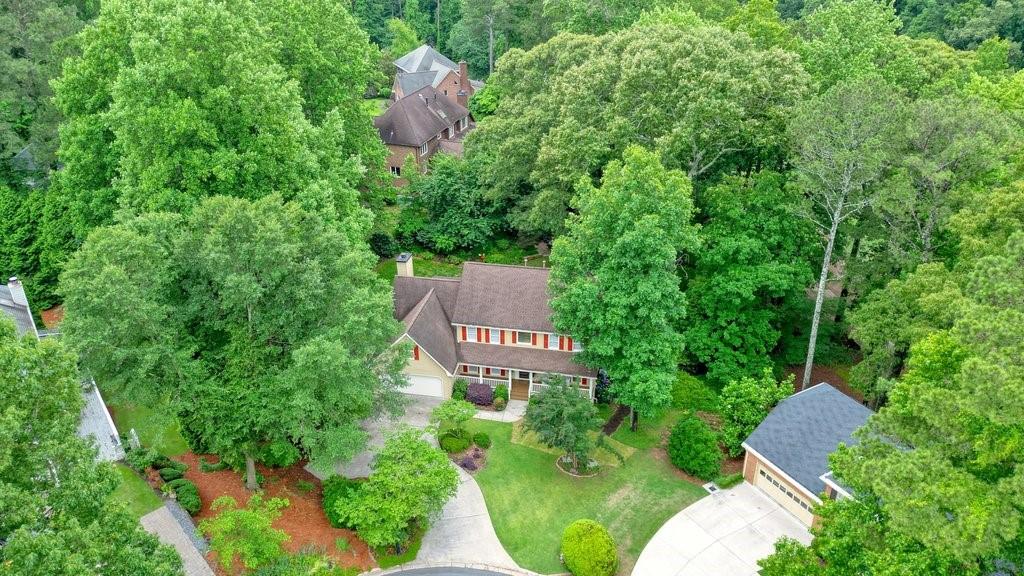 210 Malvern Place, Roswell, Georgia image 3