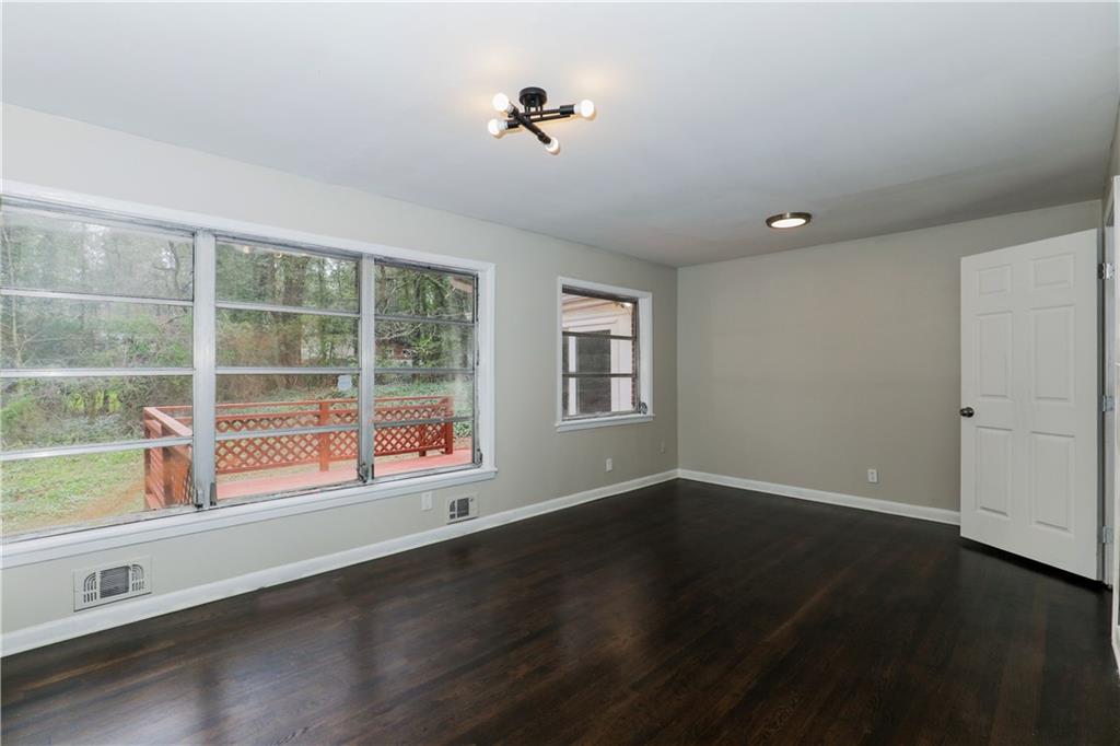 639 Skipper Drive NW