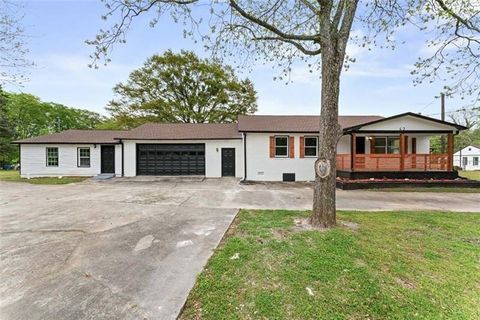 A home in Mcdonough