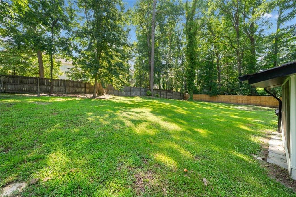 1637 Deer Run Road