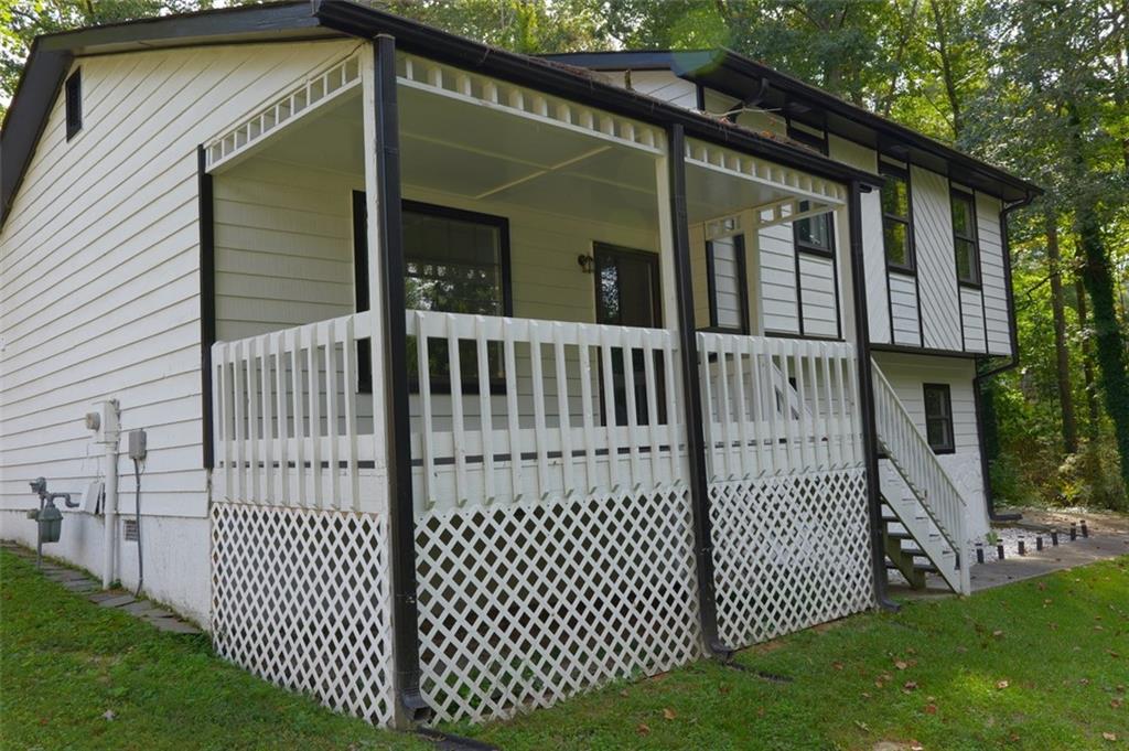 1637 Deer Run Road