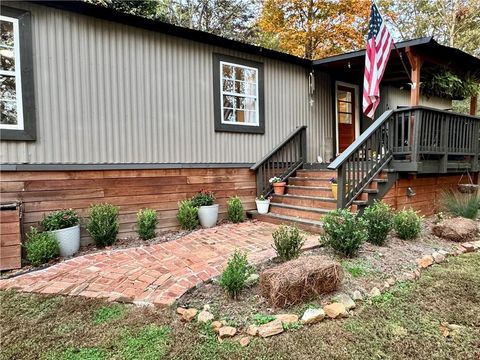 A home in Clarkesville