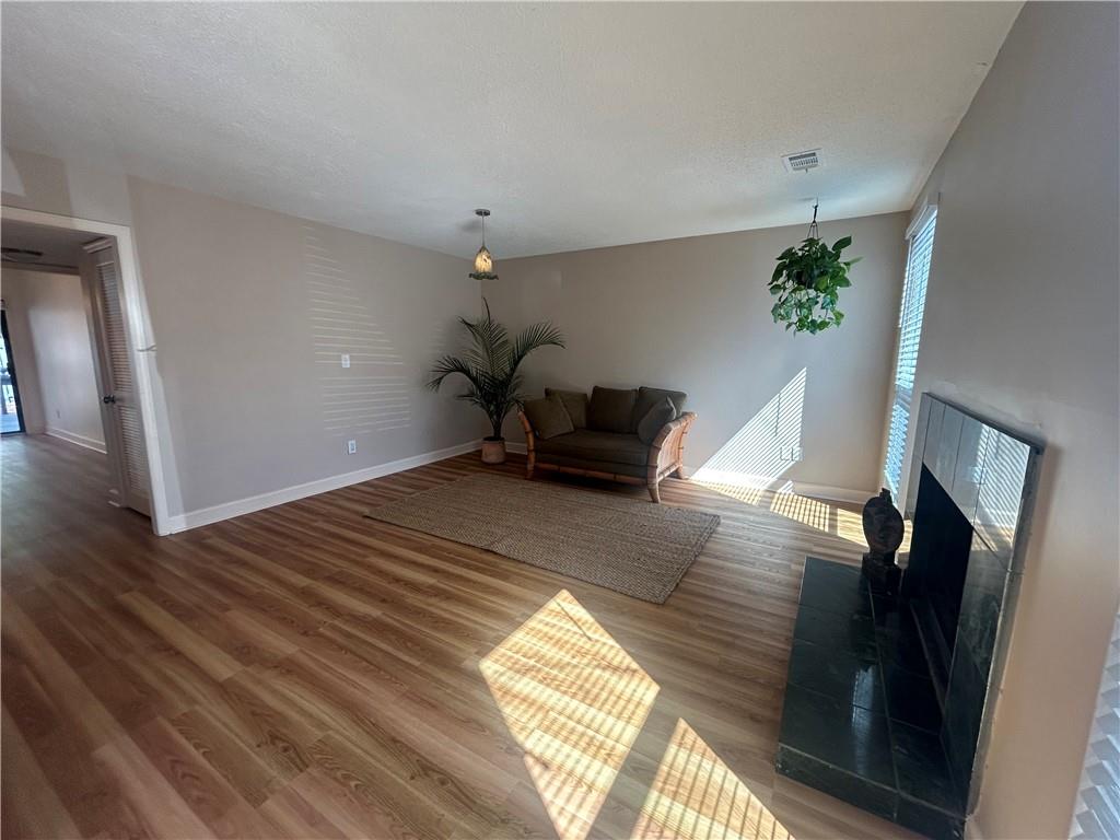 1063 Riverbend Club Drive SE