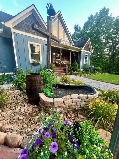 100 Buckwood Farms Path