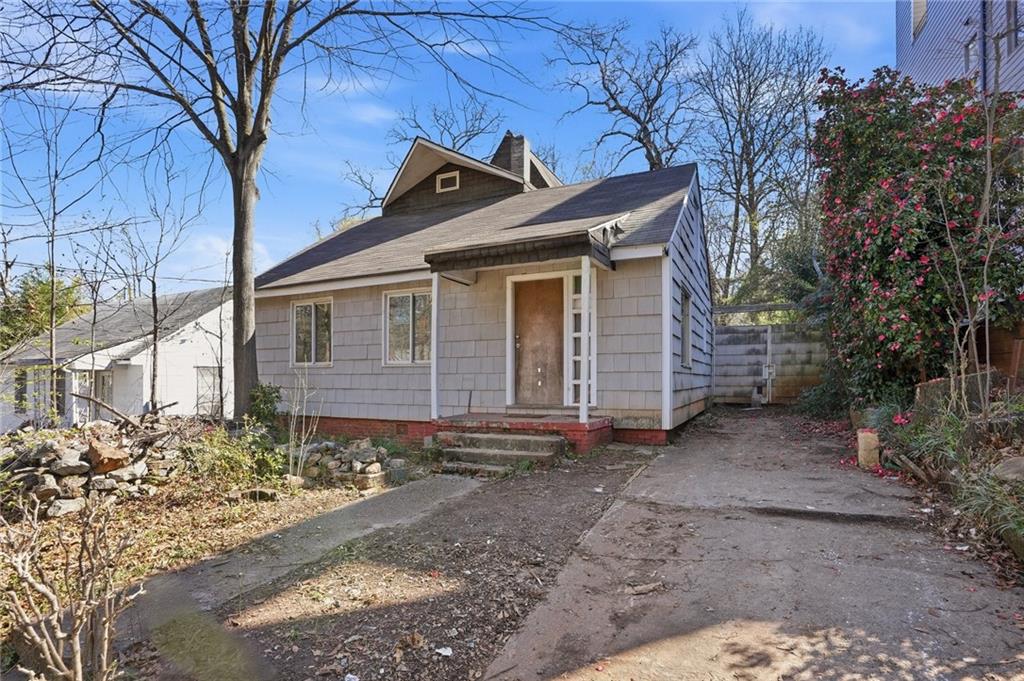 1211 Barnes Street NW