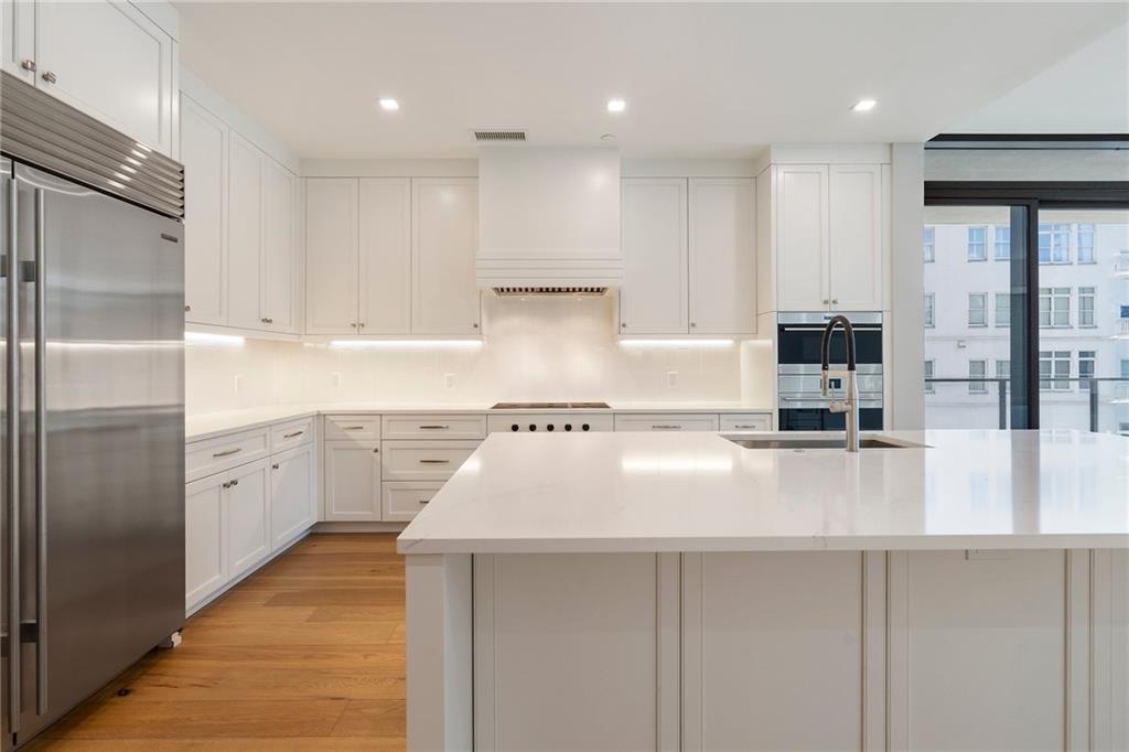2520 Peachtree Road NW 403