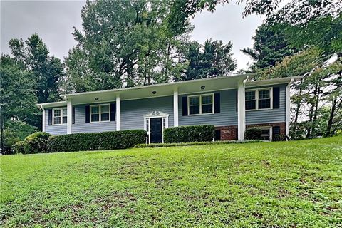 Homes For Rent - 1625 Sonya Drive<br/> Marietta, GA 30066