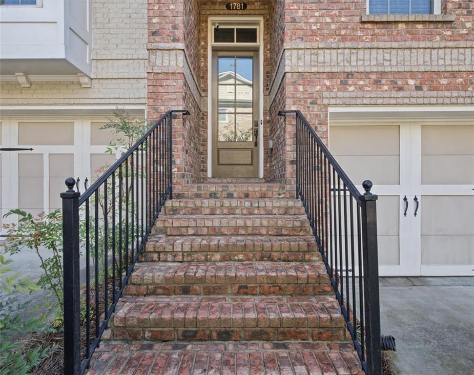 1781 Kenstone Walk