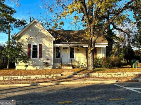 1007 Peek Street Conyers GA 30012