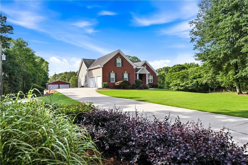 Photo of 96 William Freeman Road, Hoschton, GA 30548 (MLS # 7786101)