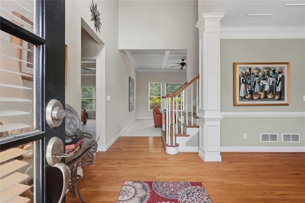listing-image