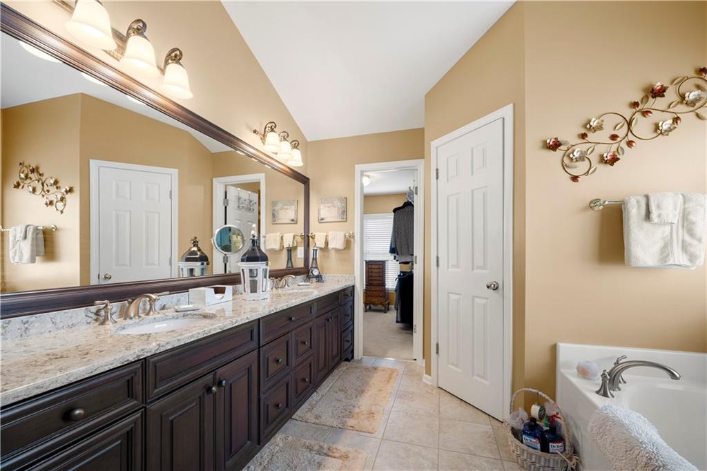 Brookwood Lake - Residential