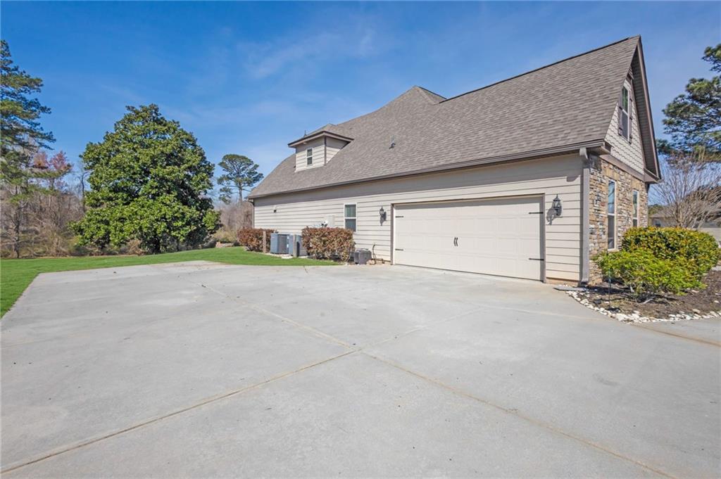 68 Mitchell Farm Drive