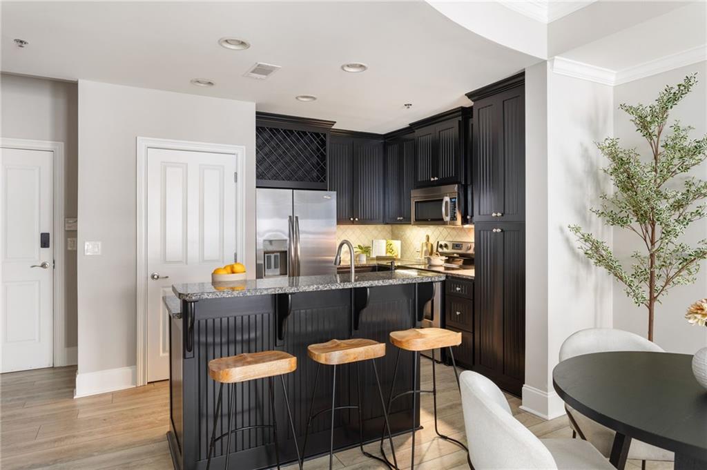 2255 Peachtree Road NE 326