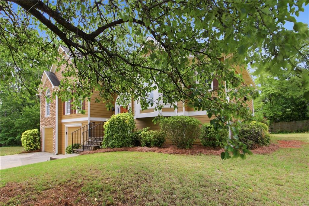 149 Valleyside Drive S
