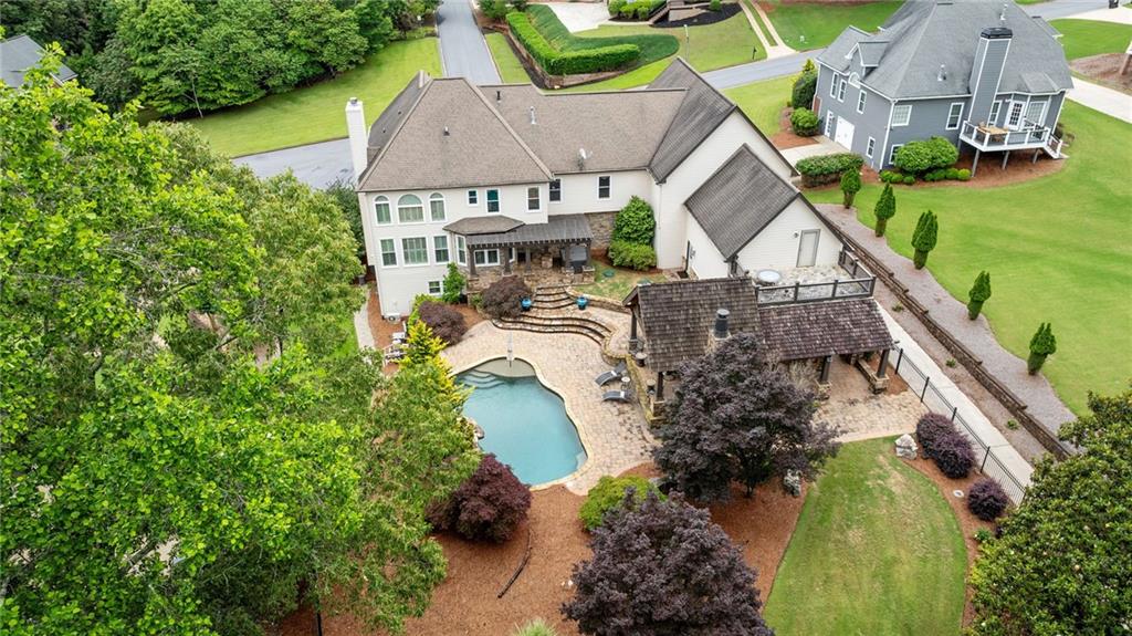 615 Lovinggood Trail