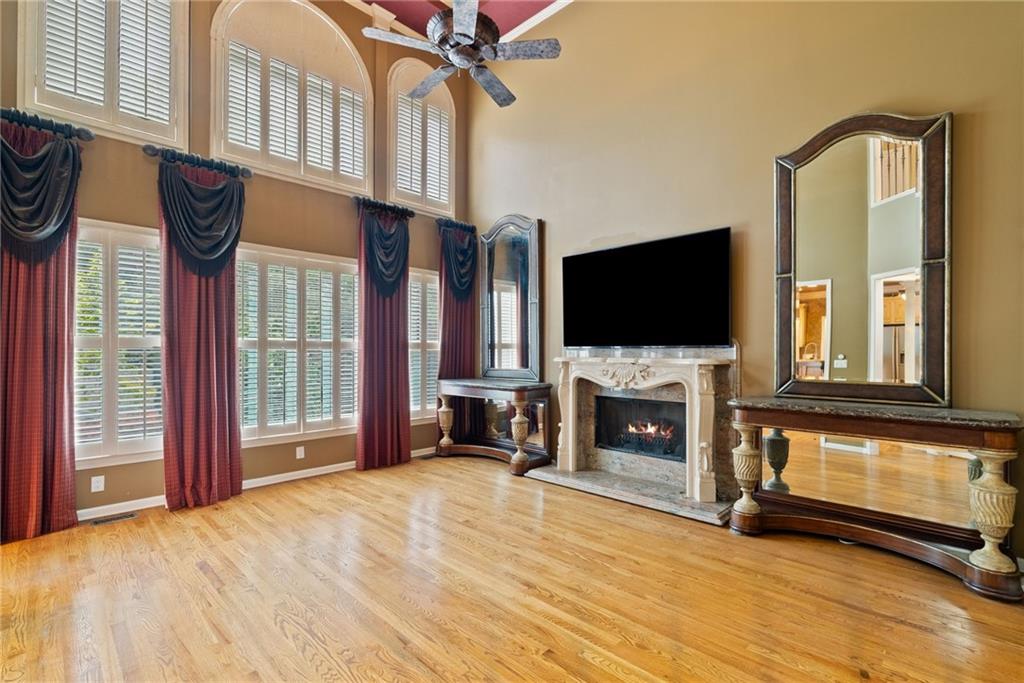 615 Lovinggood Trail, Woodstock, Georgia image 27