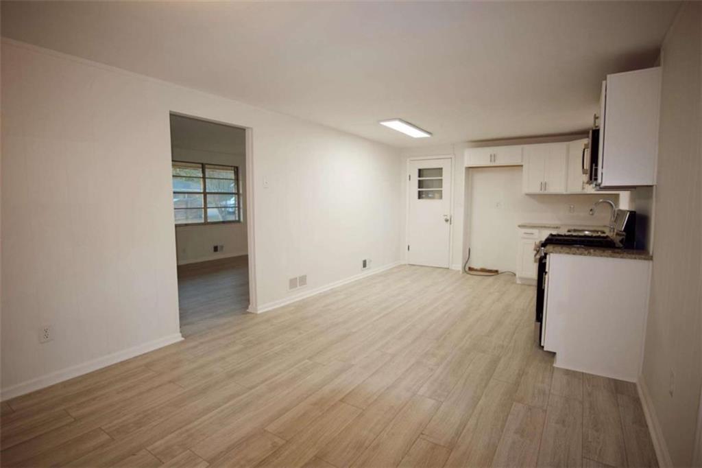 70 W Meadowcliff Circle W