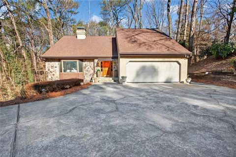 365 Crosstree Lane Sandy Springs GA 30328