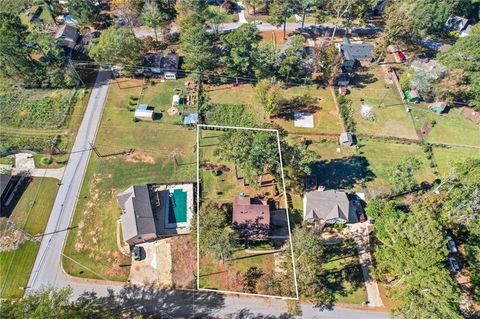 A home in Douglasville