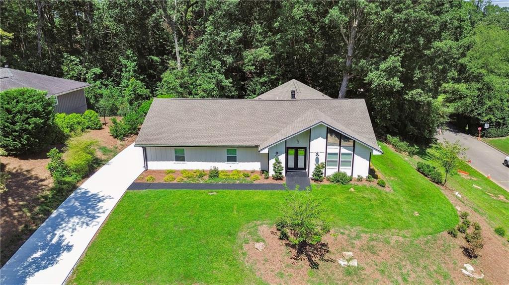 1365 Oakhaven Drive