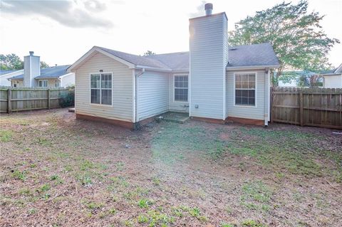 A home in Mcdonough