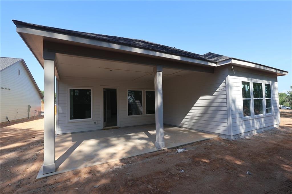 1414 Autumn Lake Drive
