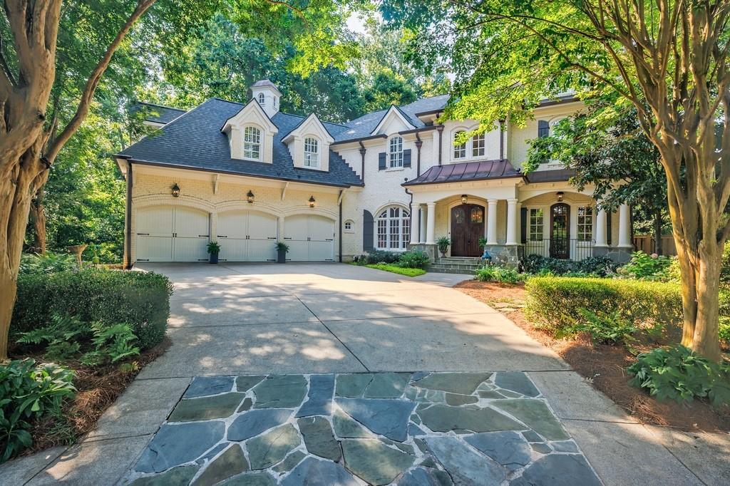 1412 Lanier Manor NE
