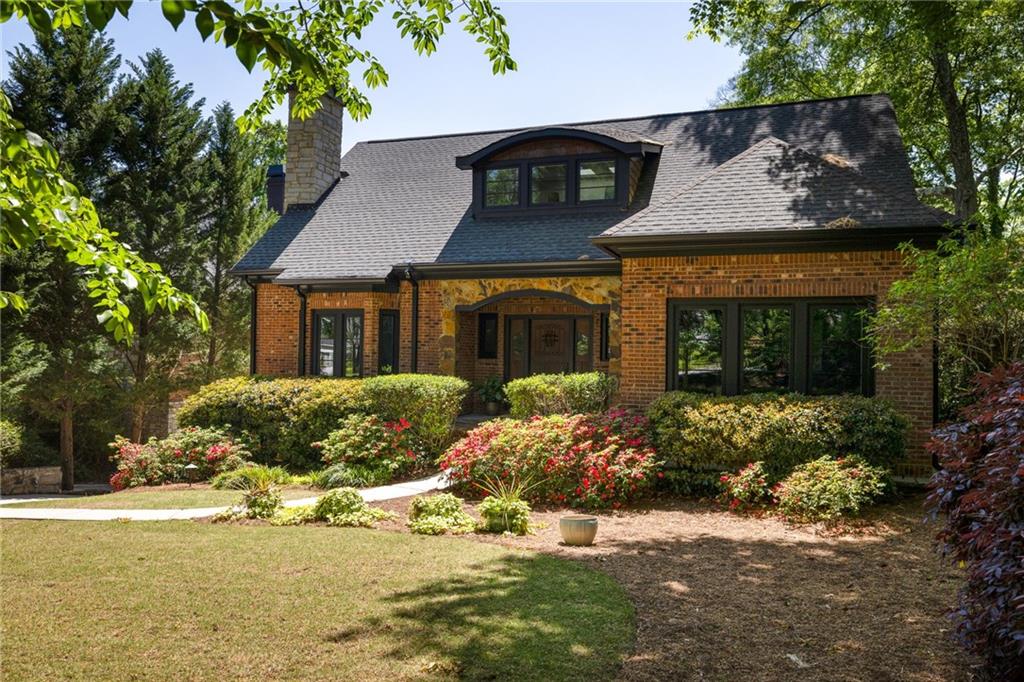 2015 N Decatur Road NE