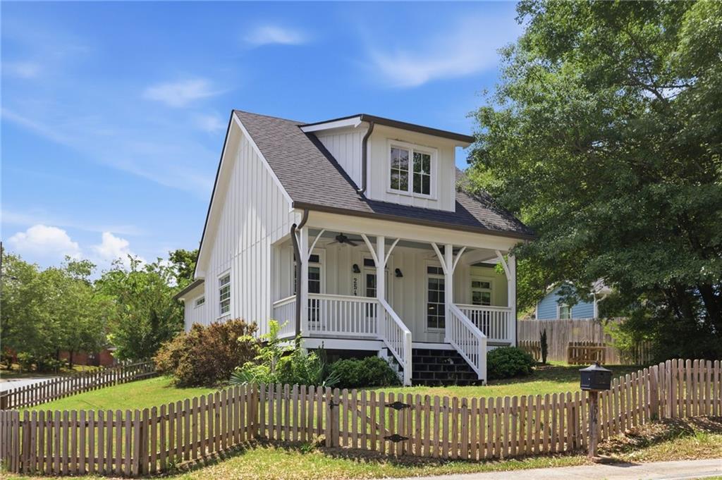 254 Montgomery Street NE