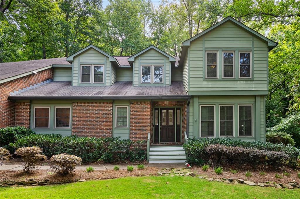 This 4-bedroom, 2.5-bath beauty has been recently renovated.
Step inside to a brand-new kitchen that looks straight out of a design magazine—quartz countertops, sleek white cabinetry with custom storage, and stainless appliances that will have you hosting dinner parties in no time. Hardwood floors run throughout the home, tying everything together with warm, natural flow.
The sellers didn’t stop there—fresh paint brightens every room, additional windows flood the home with natural light, and the primary suite now boasts a custom double vanity that makes getting ready a breeze. The remodeled bath has a large, walk-in closet, spa-like shower, soaking tub, and finishes that say relax and stay a while.
Out back, you’ll find an open deck, screened porch, and fenced yard with room to play, grill, or just kick back under the trees.