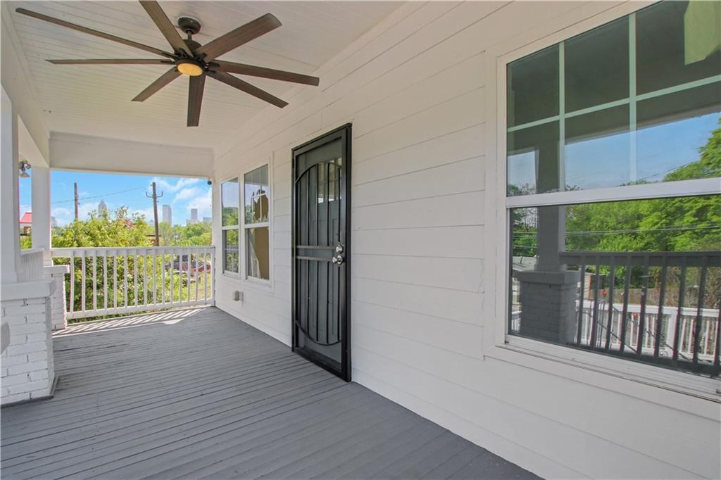 934 Joseph E Bonne Blvd NW