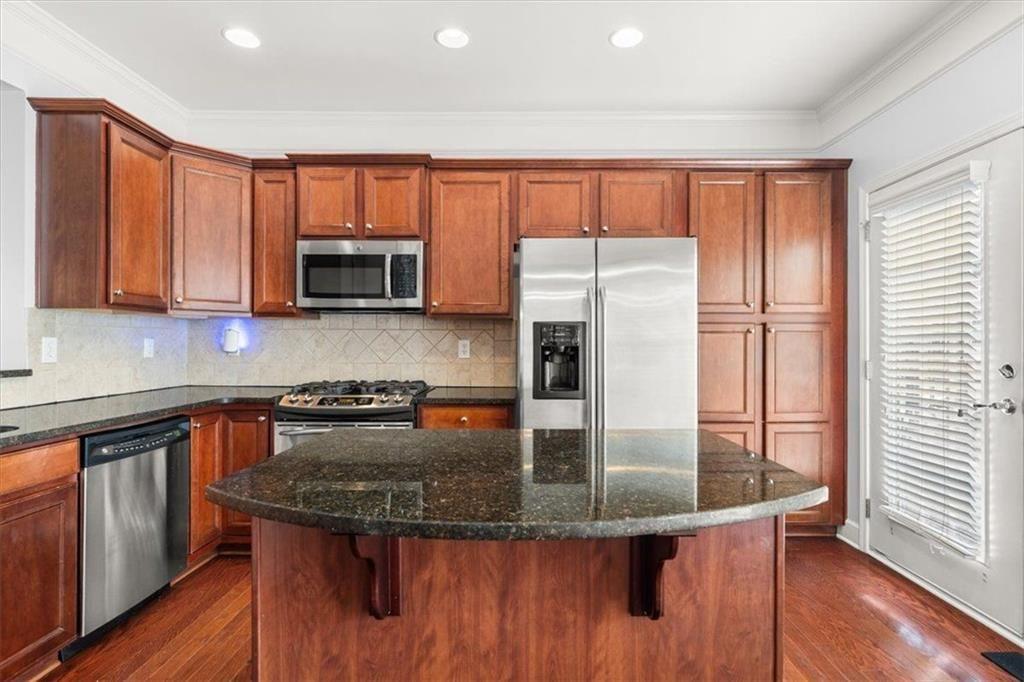 5026 SE Colchester Court SE