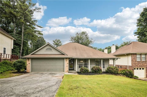Homes For Sale - 3510 Steve Drive<br/> Marietta, GA 30064