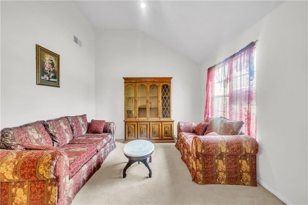 1289 Labrador Lane