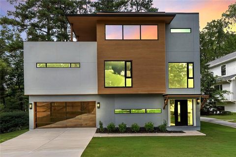 Photo of 1653 Wayland Circle NE, Atlanta, GA 30319 (MLS # 7669405)