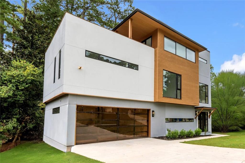 1653 Wayland Circle NE