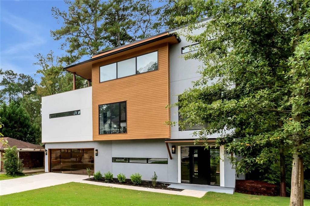 1653 Wayland Circle NE