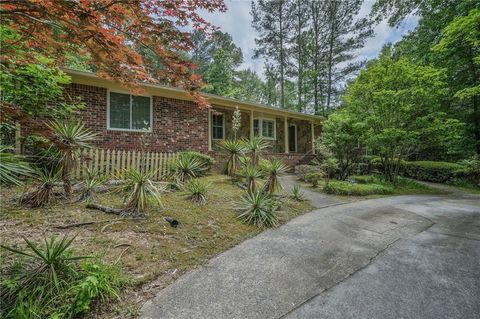 648 Cativo Drive SW Atlanta GA 30311